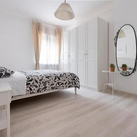 Son Blanc Appartement Pompéi