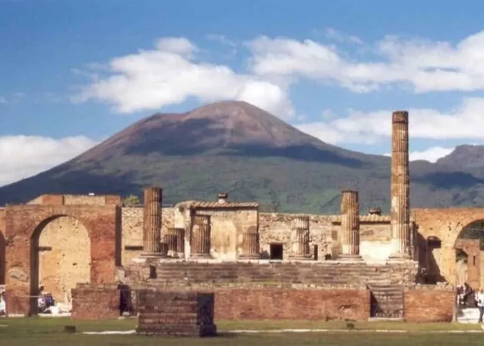 Son Blanc Apartment *